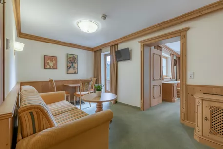 Suite Zillertal Wohnzimmer - Hotel Kerschdorfer, Kaltenbach Zillertal